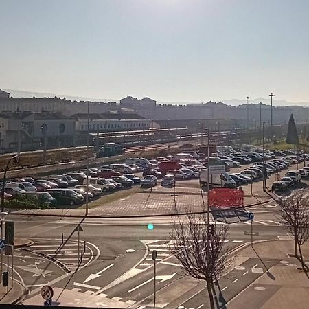 Habitacion Renfe Памплона Екстер'єр фото